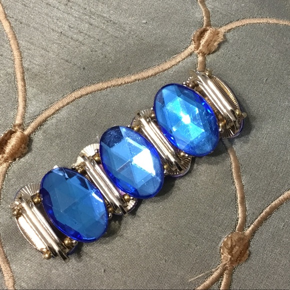 Large Blue Stones Stretchy Bracelet BOGO - Picture 1 of 3